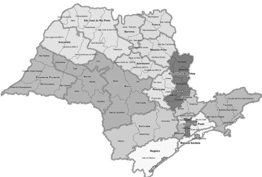 Зураг Сао Пауло, хар, цагаан
